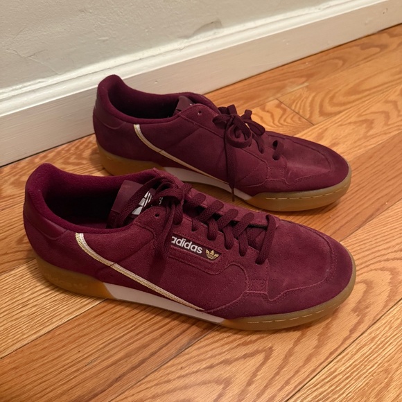 Adidas men’s sneakers - Picture 1 of 4